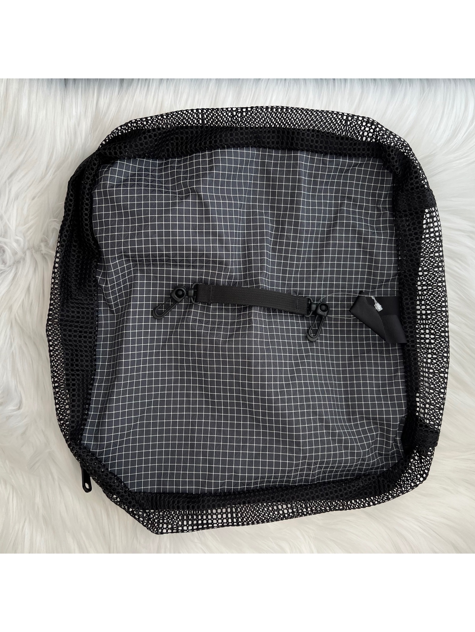 Tom Bihn Gray Grid Packing Cube Travel Organizer Mesh Zip Usa 12x12 — image 2 of 4